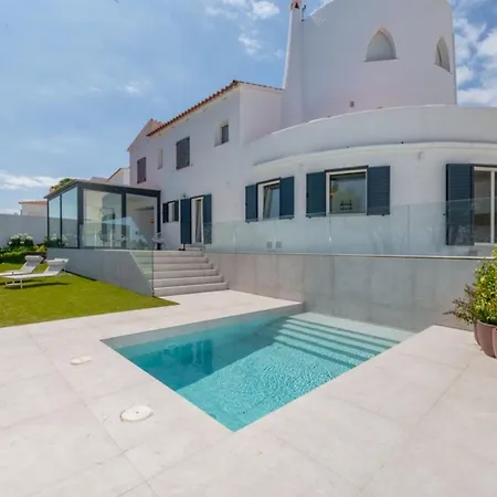 Contemporary In L'Escala